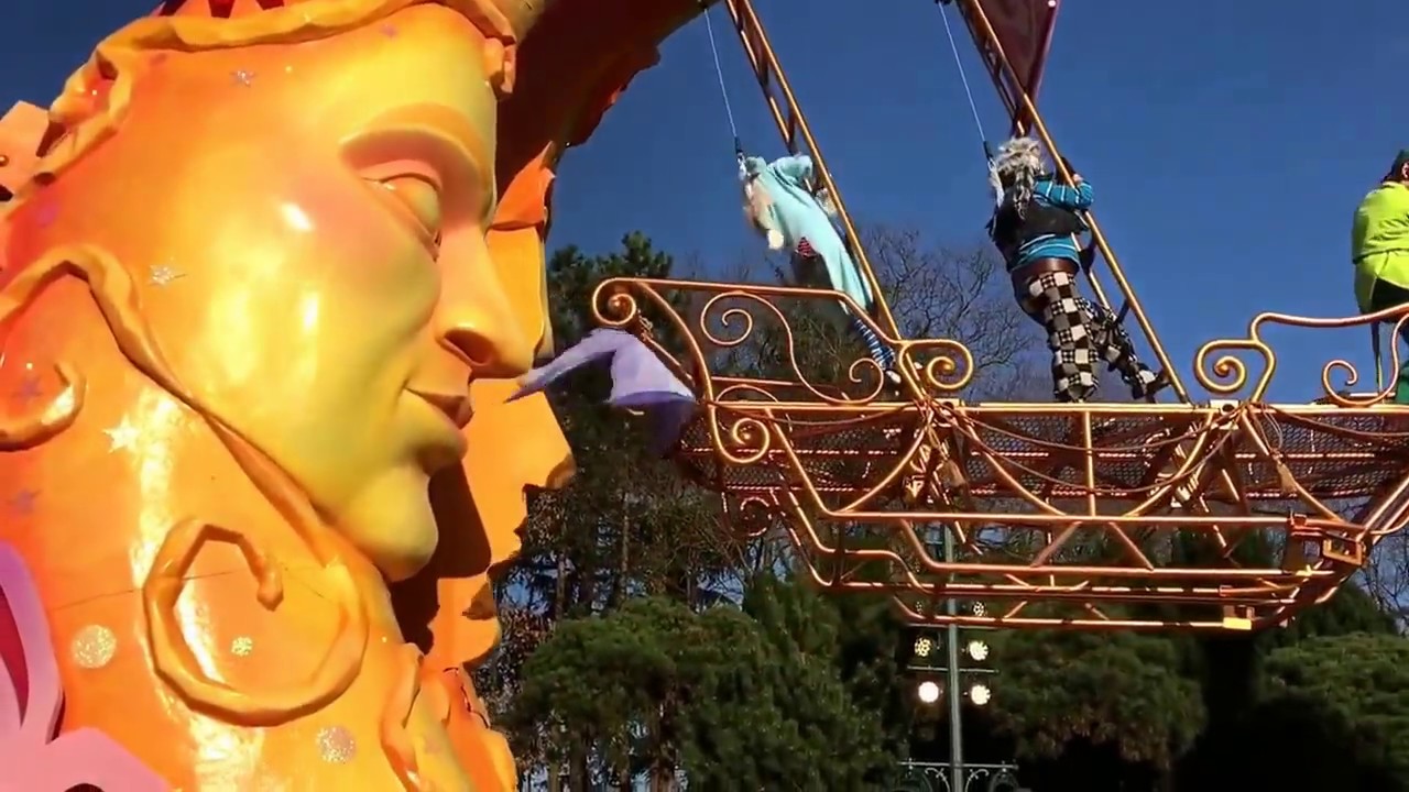 [25e ANNIVERSAIRE] Disney Stars on Parade! - Première 25 mars 2017 - Disneyland Paris