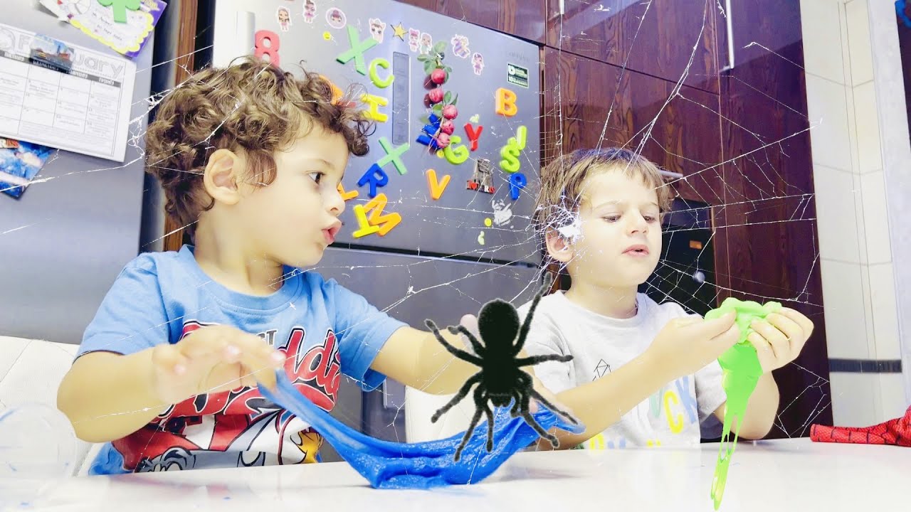 Kids Enjoy Playing Spooky Slime | Grocery Shopping with Mommy