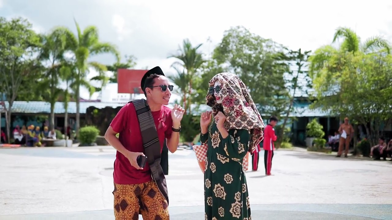 Keseruan Bersekolah di SMPN 1 HST Bersama Abah dan Mama Hadran