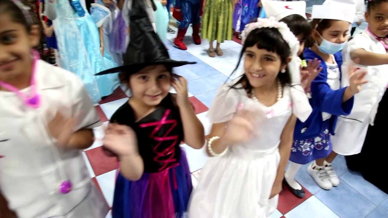 فعالية الأزياء - مدرسة العالم الجديد الخاصة دبي