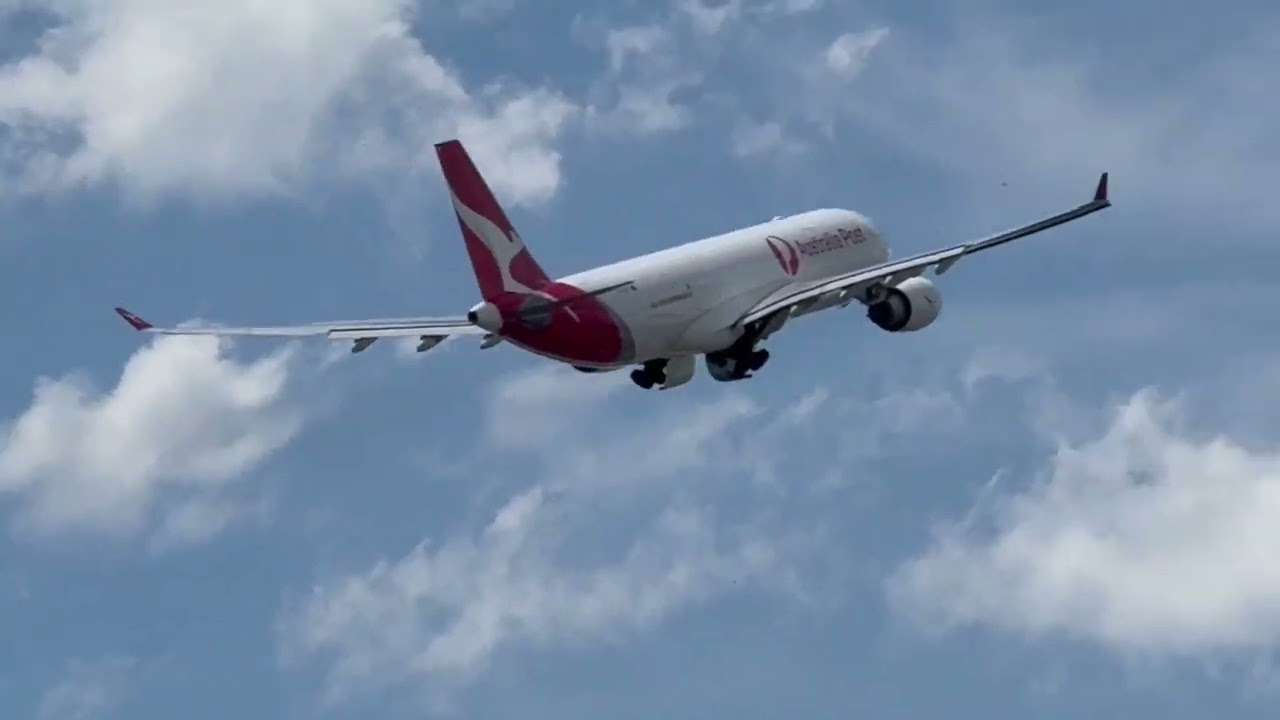 Qantas Australia Post VH-EBF Airbus A330  