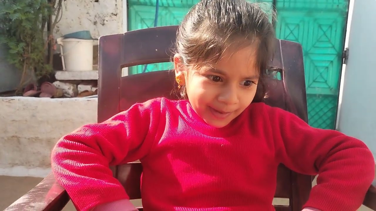 5 बर्ष की बालिका आतंकवादियों से देश की रक्षा करना चाहती है 