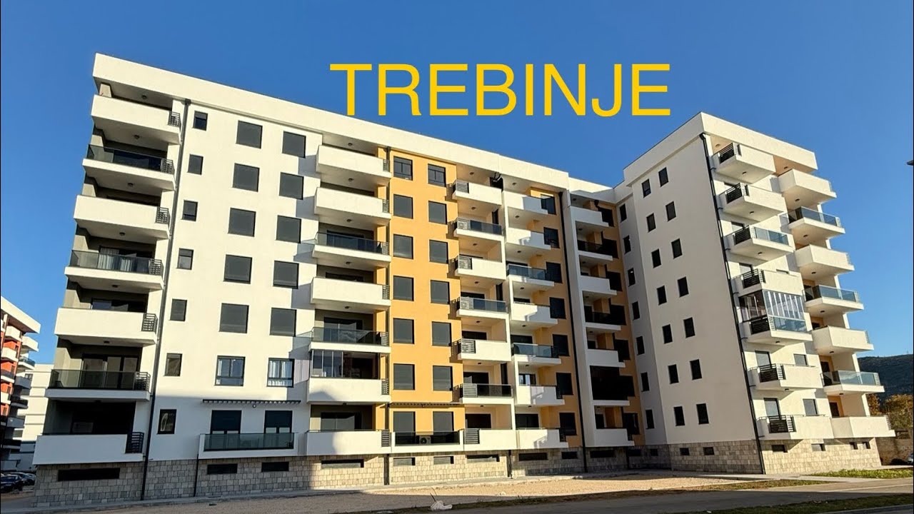 TREBINJE- Prodaje se useljiv odmah Trosoban stan 95m2 Luc..