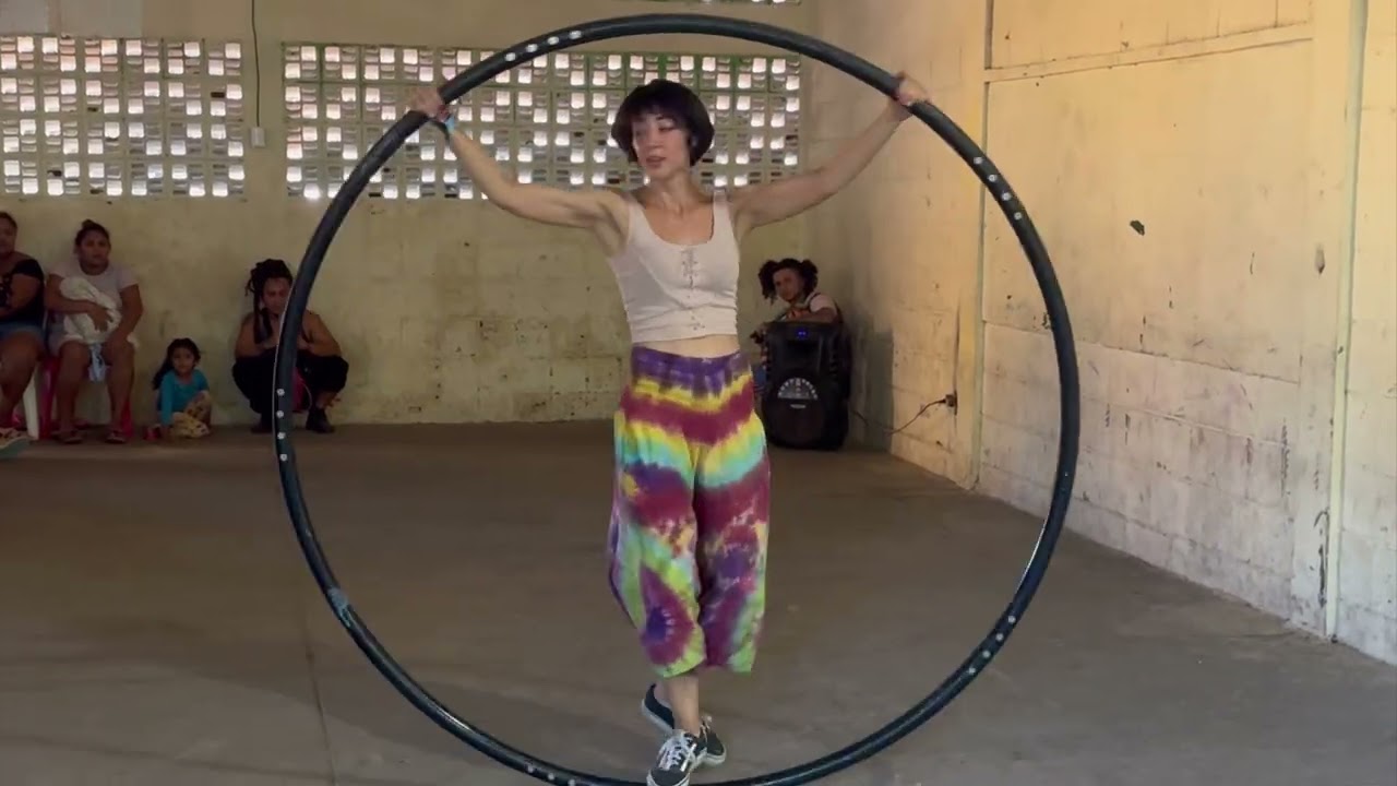 Performance en Nicaragua para el festival  el berrinche ambiental 2026 de Azoe mew