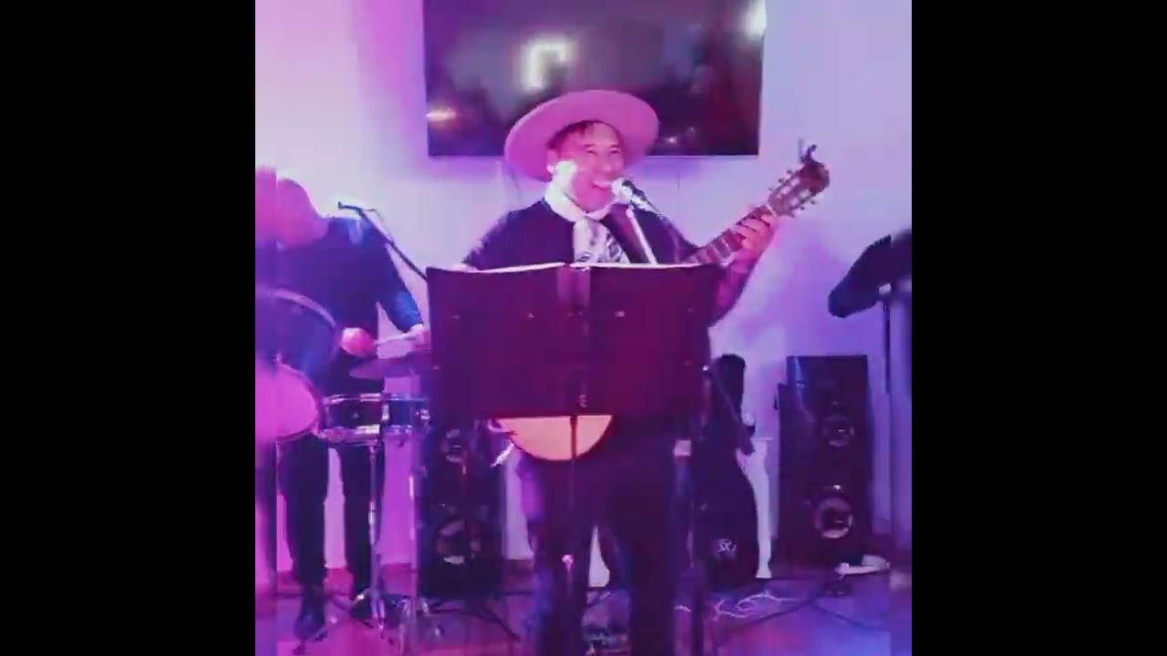 DANIEL a&ntilde;oranzas folklore & Chamame (Evento privado B&deg; Acosta cba capital)