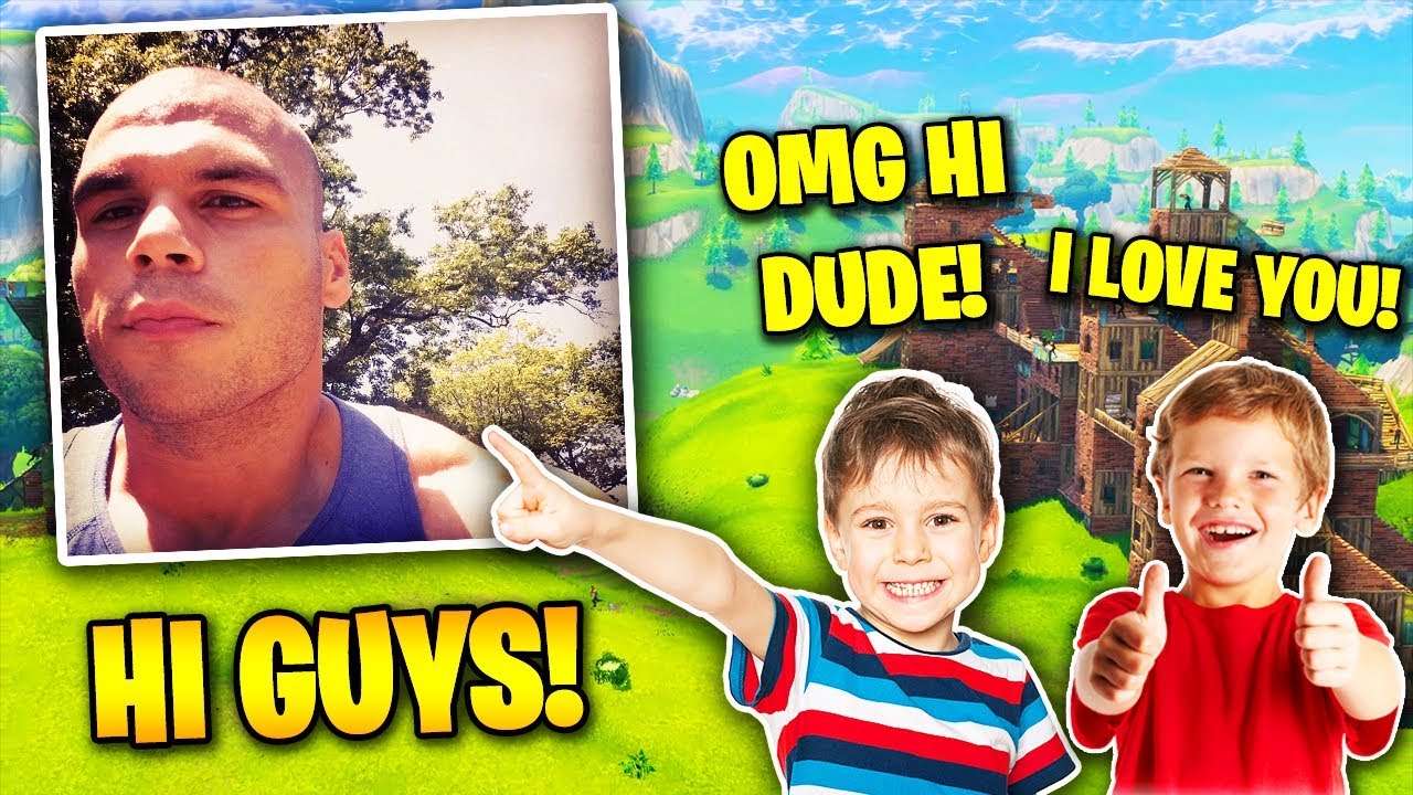 HighDistortion Plays With 10 Year Old Kids In Squads (FUNNY) | Fortnite Battle Royale