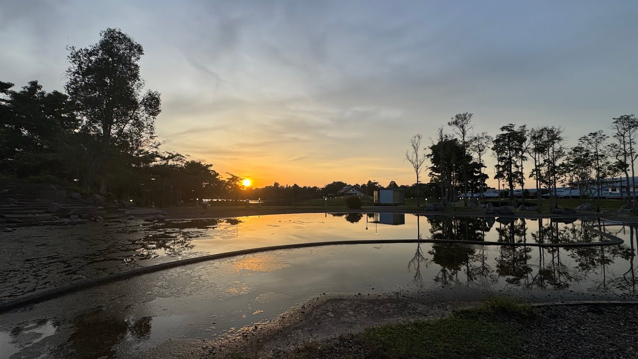 Pemandangan yang indah di Lakeside Permai..