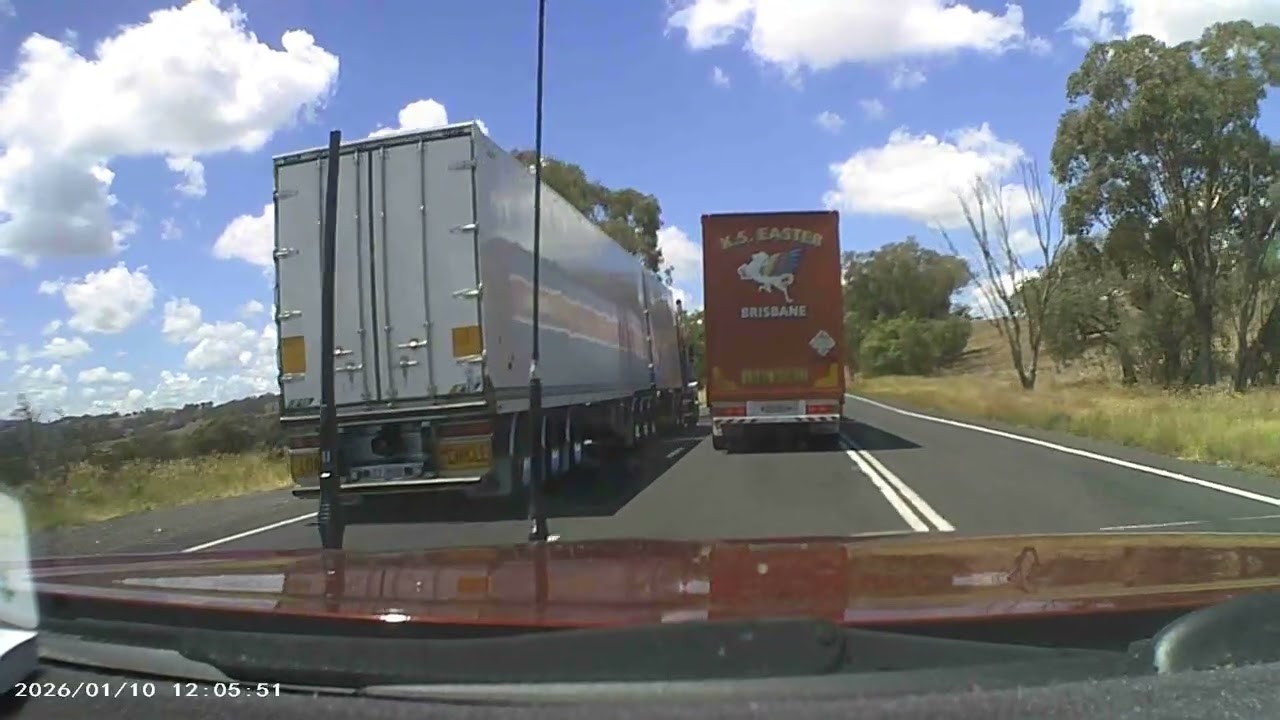 Passing trucks in the Warrumbungles
