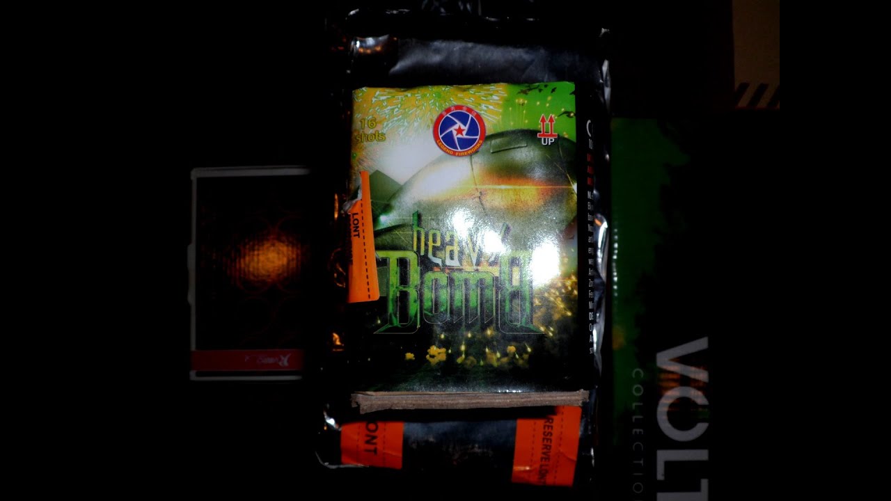 Heavy Bomb 16's Valk Vuurwerk |Straatfilm|