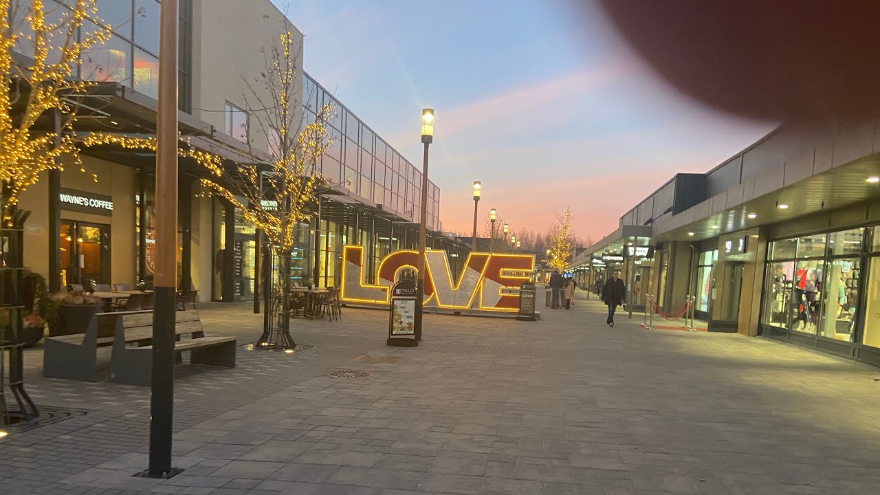 Shopping at Oslo Fashion Outlet