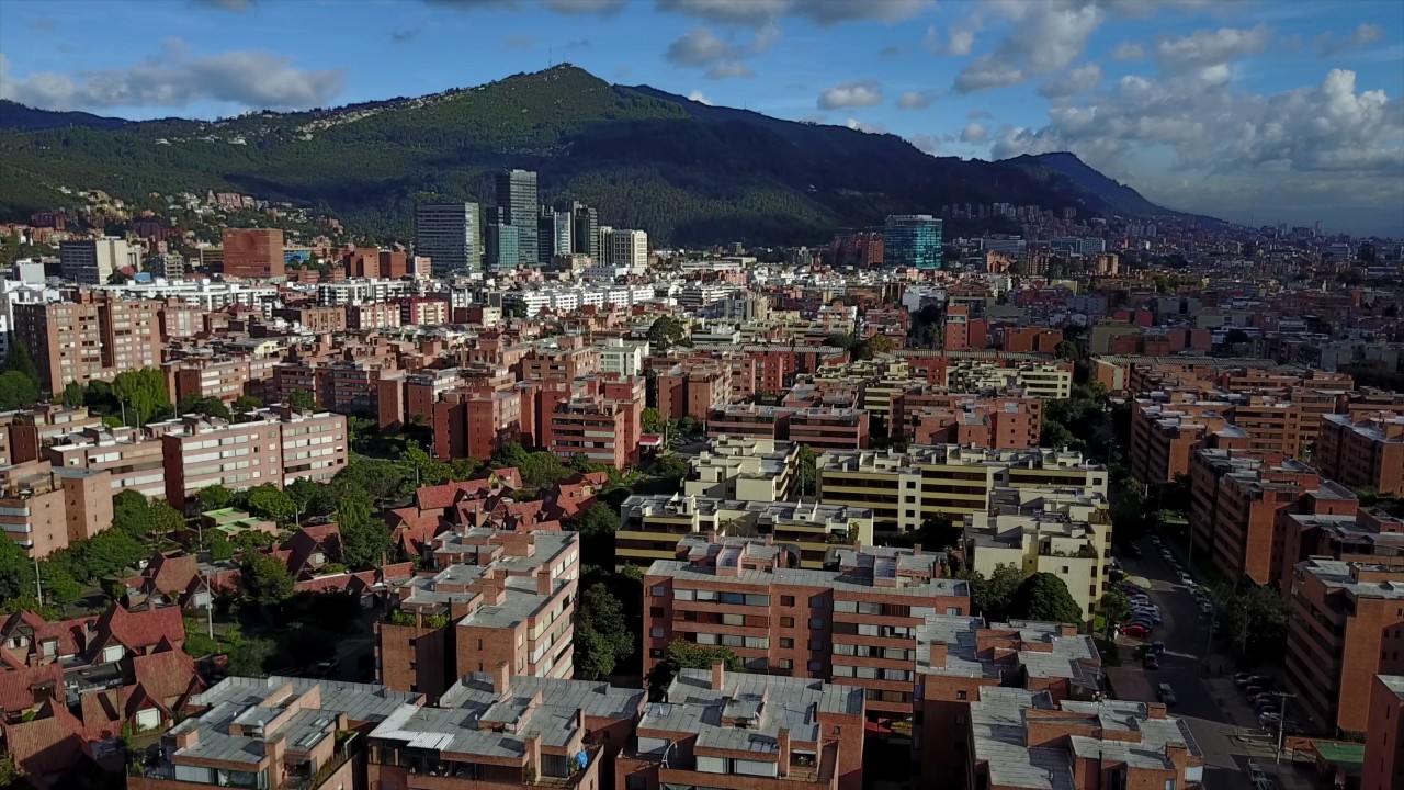 Mavic Pro - Calle 127 Country Club - Unicentro Bogotá