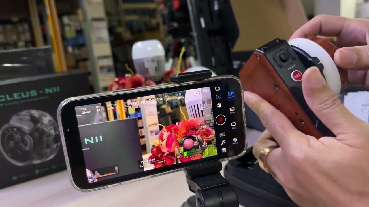 Tilta Nucleus-M with the Blackmagic Can App Control Focus | Zoom | Record