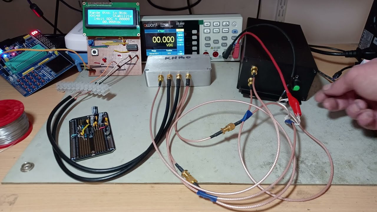 STC89C52. SINGLE SLOPE ADC - NO OPAMP. REVAMPED ANALOGUE RAMP. KH140 STABILITY