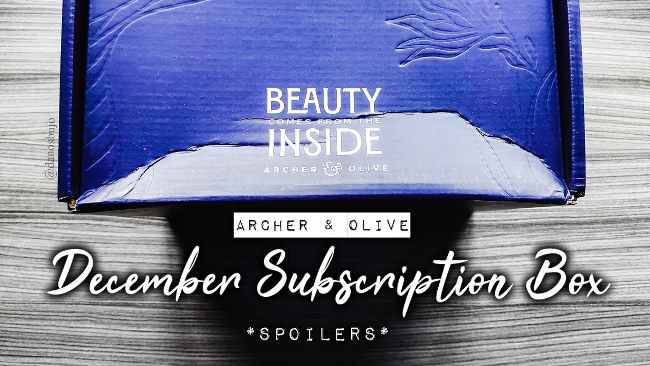 *SPOILERS* UNBOXING ARCHER & OLIVE DECEMBER SUBSCRIPTION BOX! (2021) | Dano's Bujo