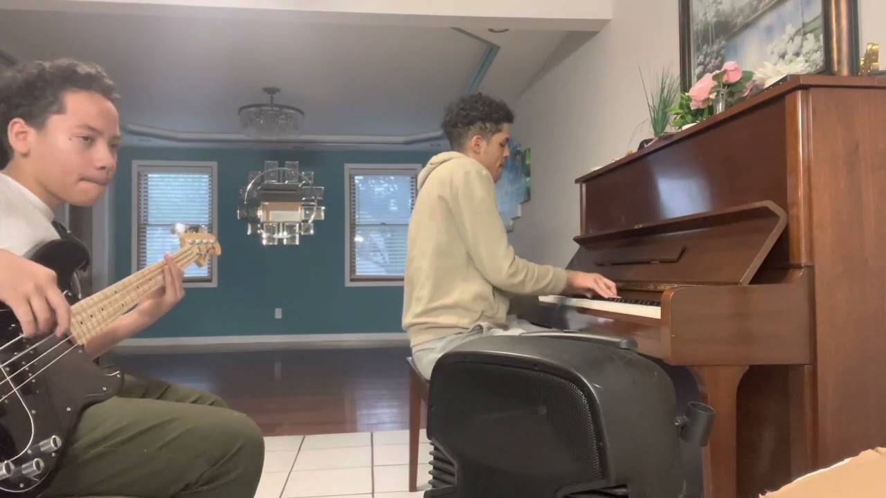 Salsa/Songo Demonstration- Piano & Bass (Estudiante de JT Lessons)