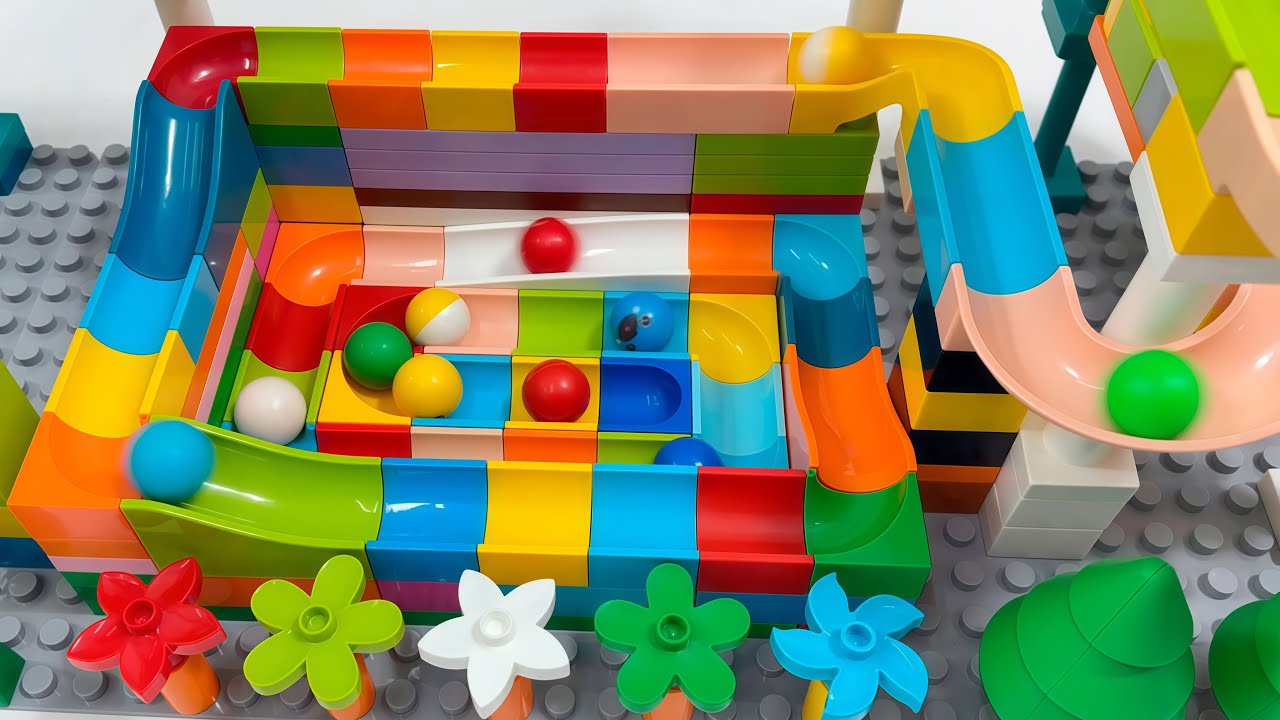 💫 Satisfying LEGO Duplo Marble Maze | Relaxing Rainbow Run!