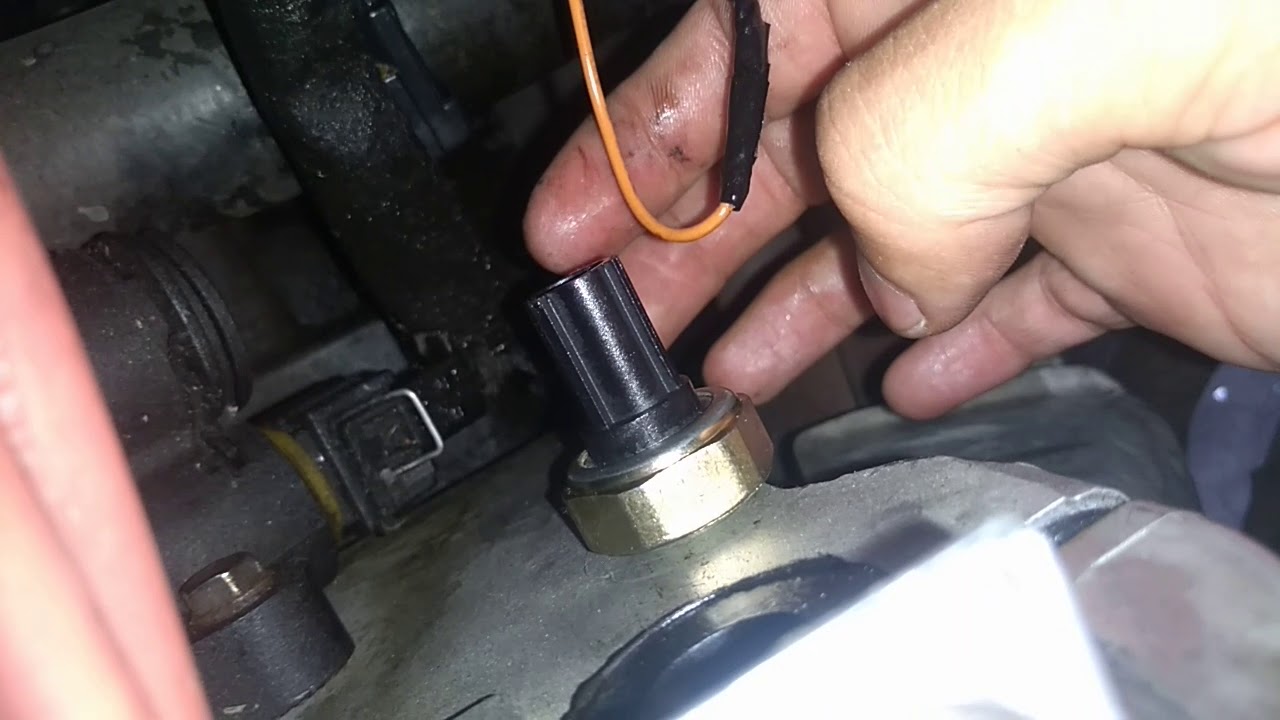 Troca do interruptor de óleo gol G3 parte 2 final .