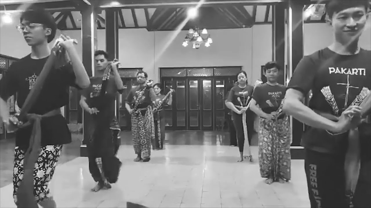 Pakarti Mangkunegaran - Tari Golek Lambangsari Gaya Mangkunegaran (Latihan)
