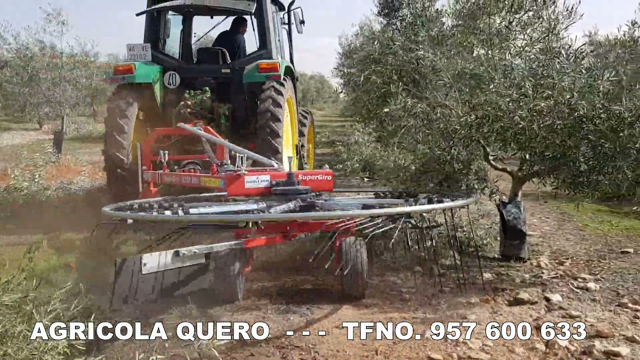 Rastrillo acordonador hilerador de ramas SuperGiro, fabricado en España.
