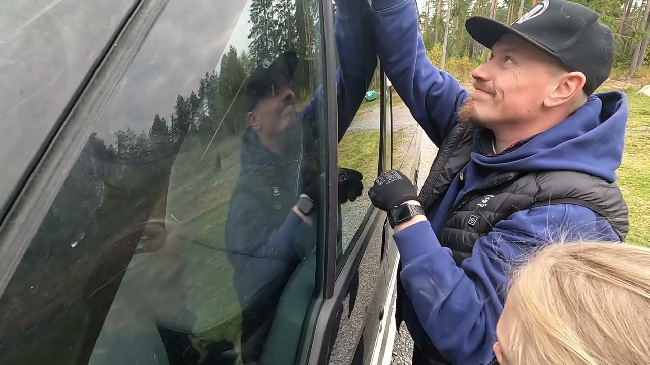 Murtovaras iskee