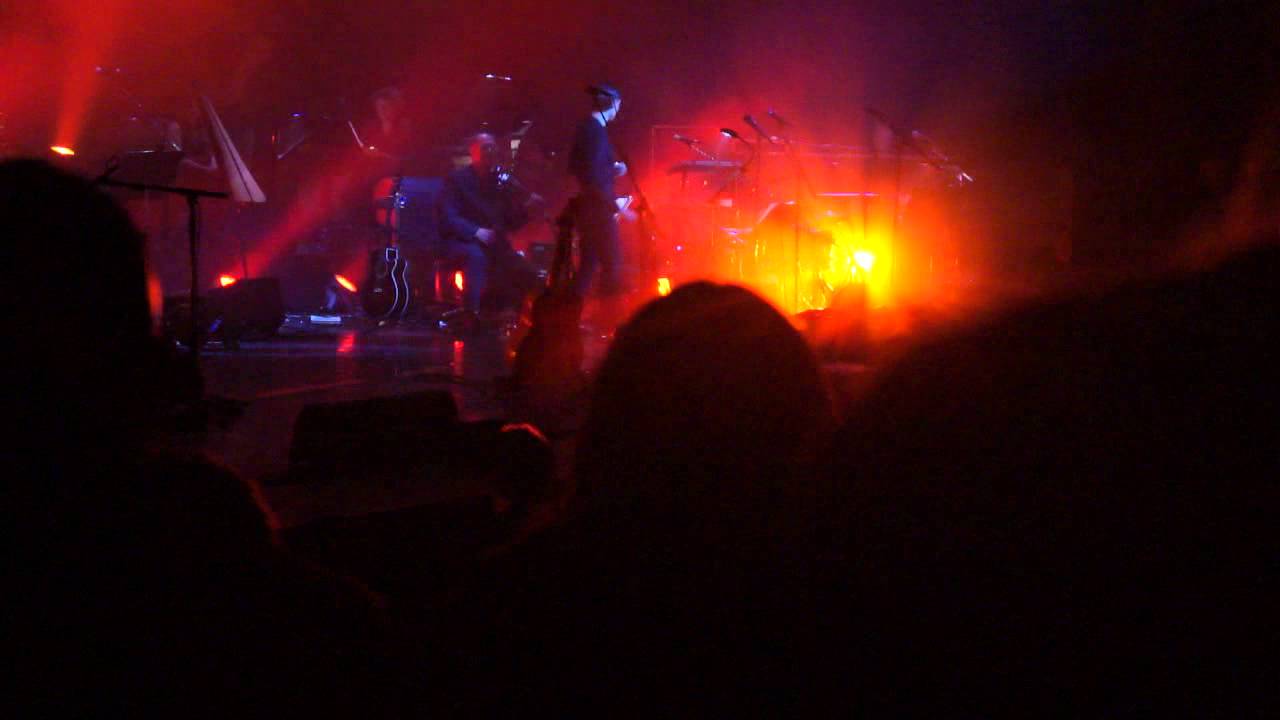 JEHNNY BETH - Up in Flames (Wild at Heart) - Live @ Barbican Theater, London - June, 20th 2014