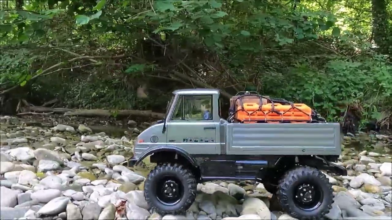MB Unimog 406 (Tamiya), CMX (MST), RC 1:10 - 01
