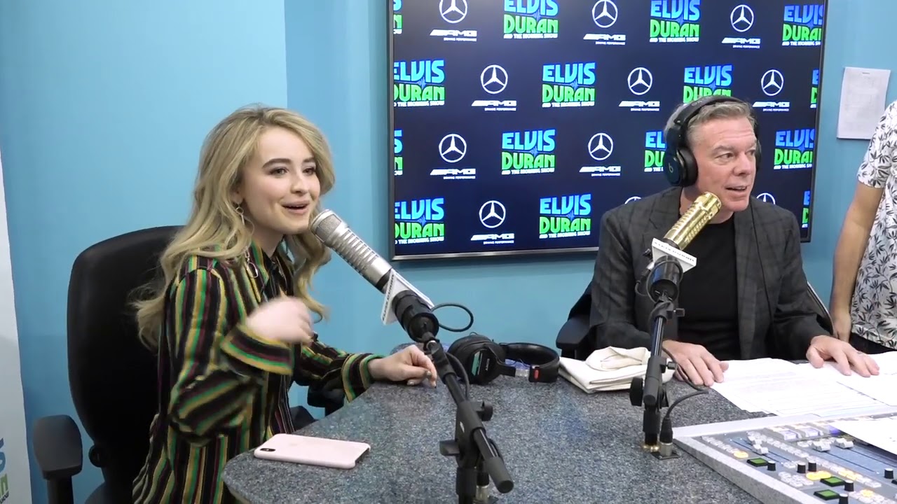 Sabrina Carpenter Talks Life on Tour | Elvis Duran Show