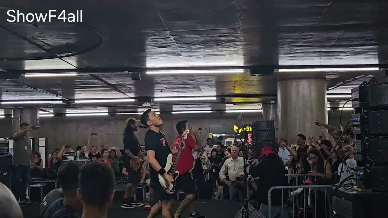 Dead fish - A Urgência, Autonomia,Senhor seu troco ( Metrô Praça da Sé - Palco da BSM 27/03/25)