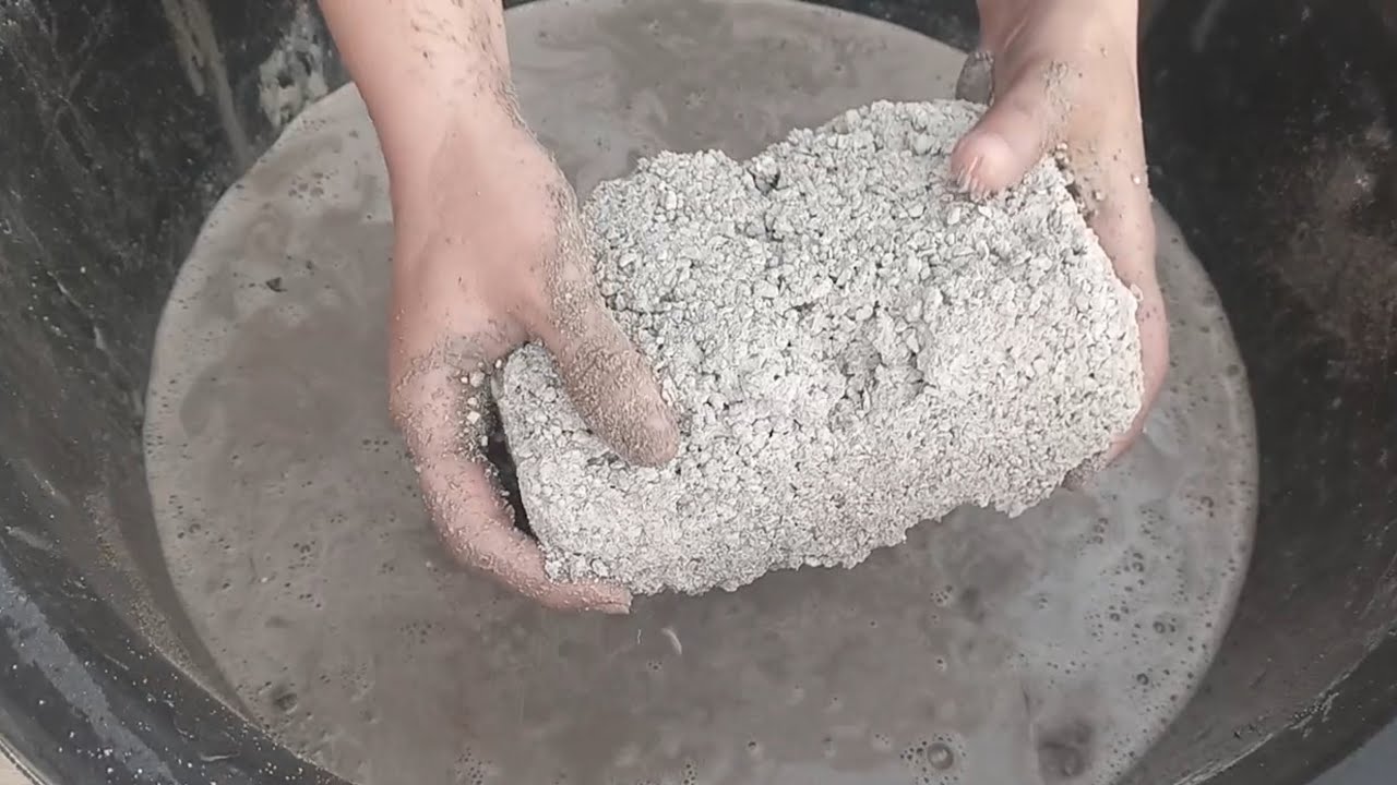 ASMR || Gritty white cement water crumbling 💦🤤 satisfying asmr relaxing sound subscribe please 💓🥺