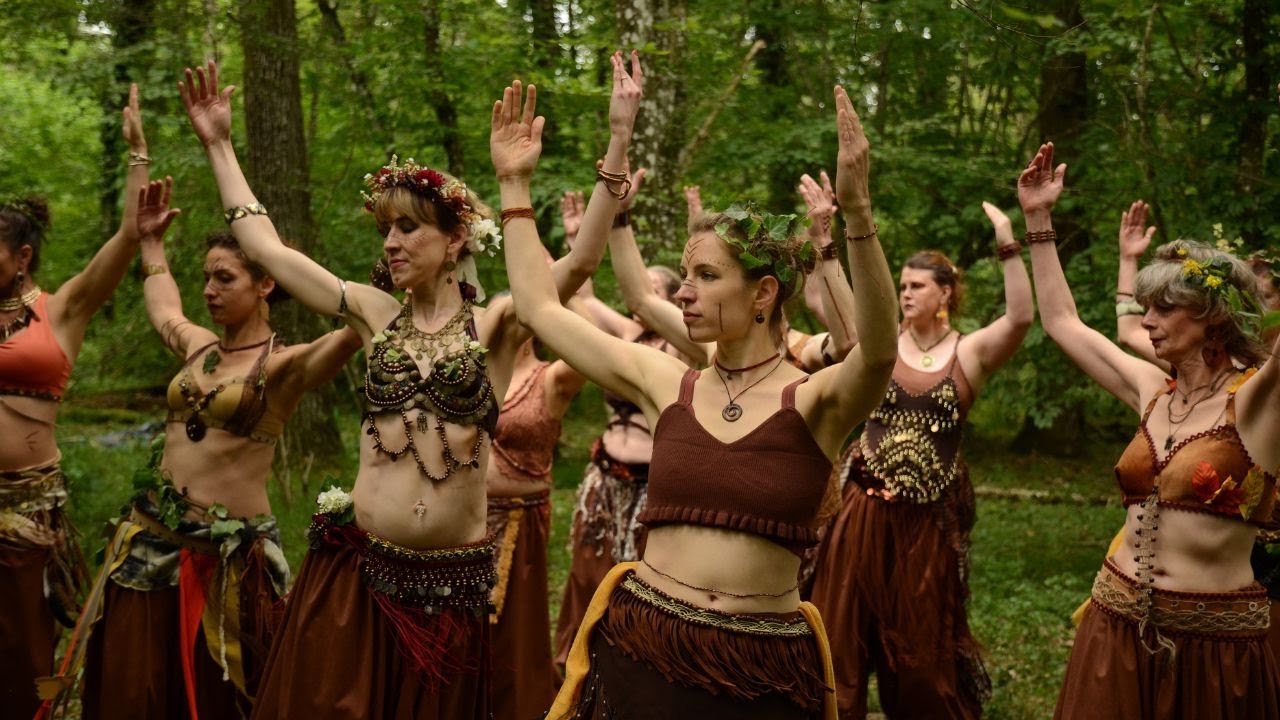 TERRE - Tribal Fusion en ligne tous niveaux - Delphine Pont