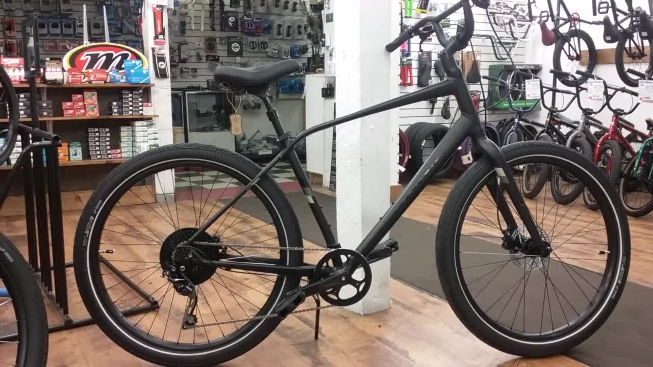 Building the 2017 Specialized Roll Comp
