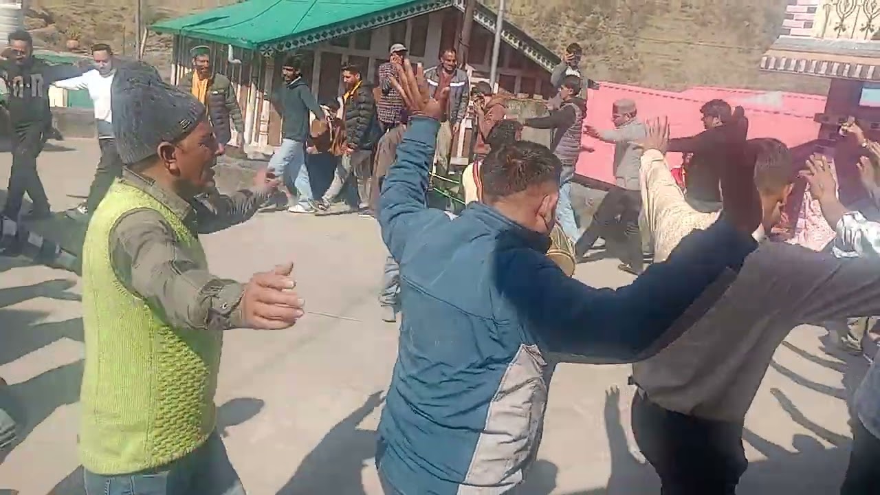 Village - udpalta के द्वारा बहुत ही सुन्दर नृत्य 🏔️❤️🙏