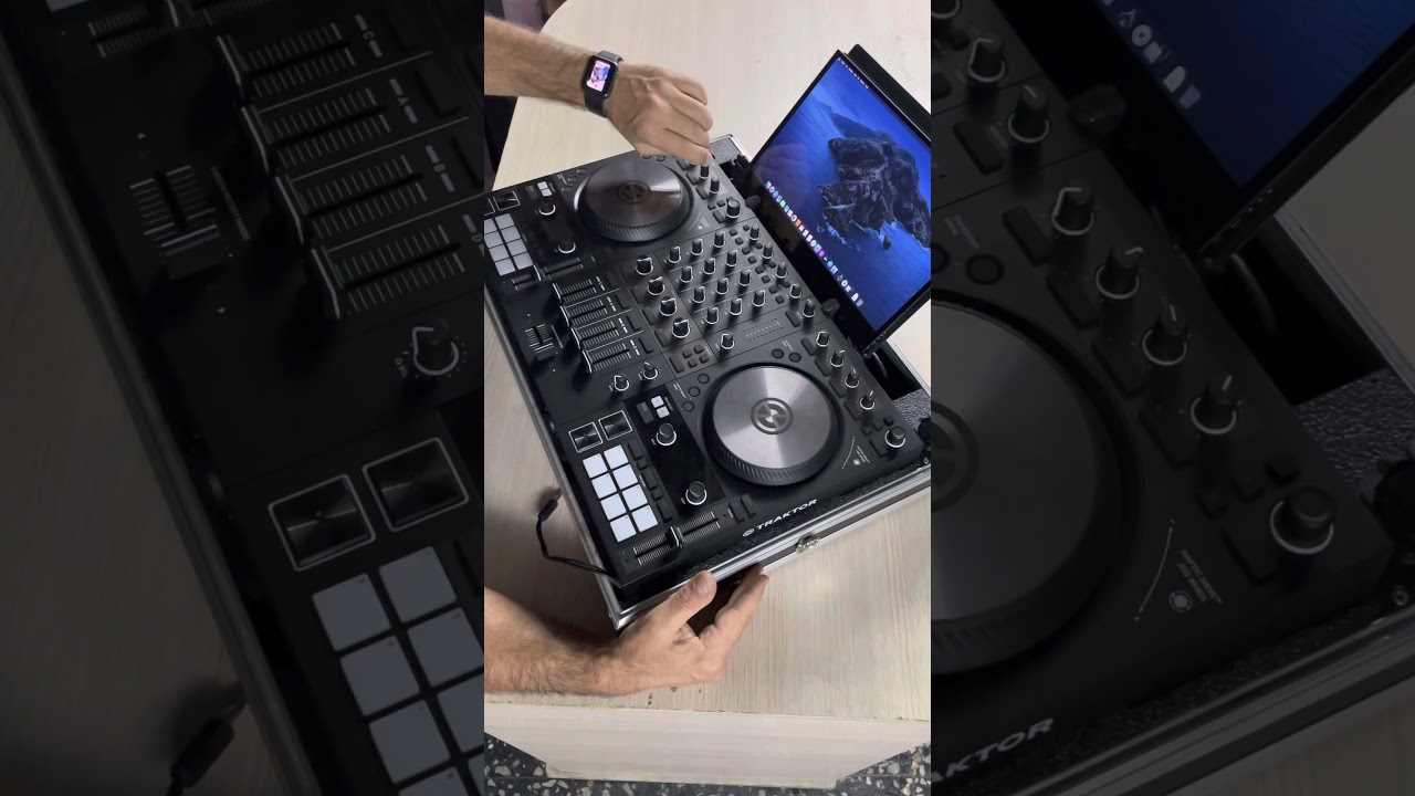 Controller s4 con flay e monitor touch