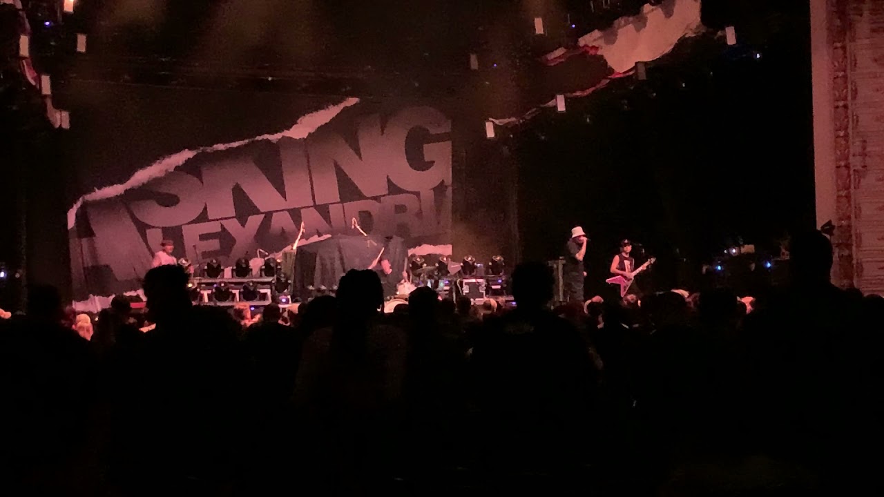 Point North-Stitch Me Up (Live) 9/29/21 at The Met Philadelphia