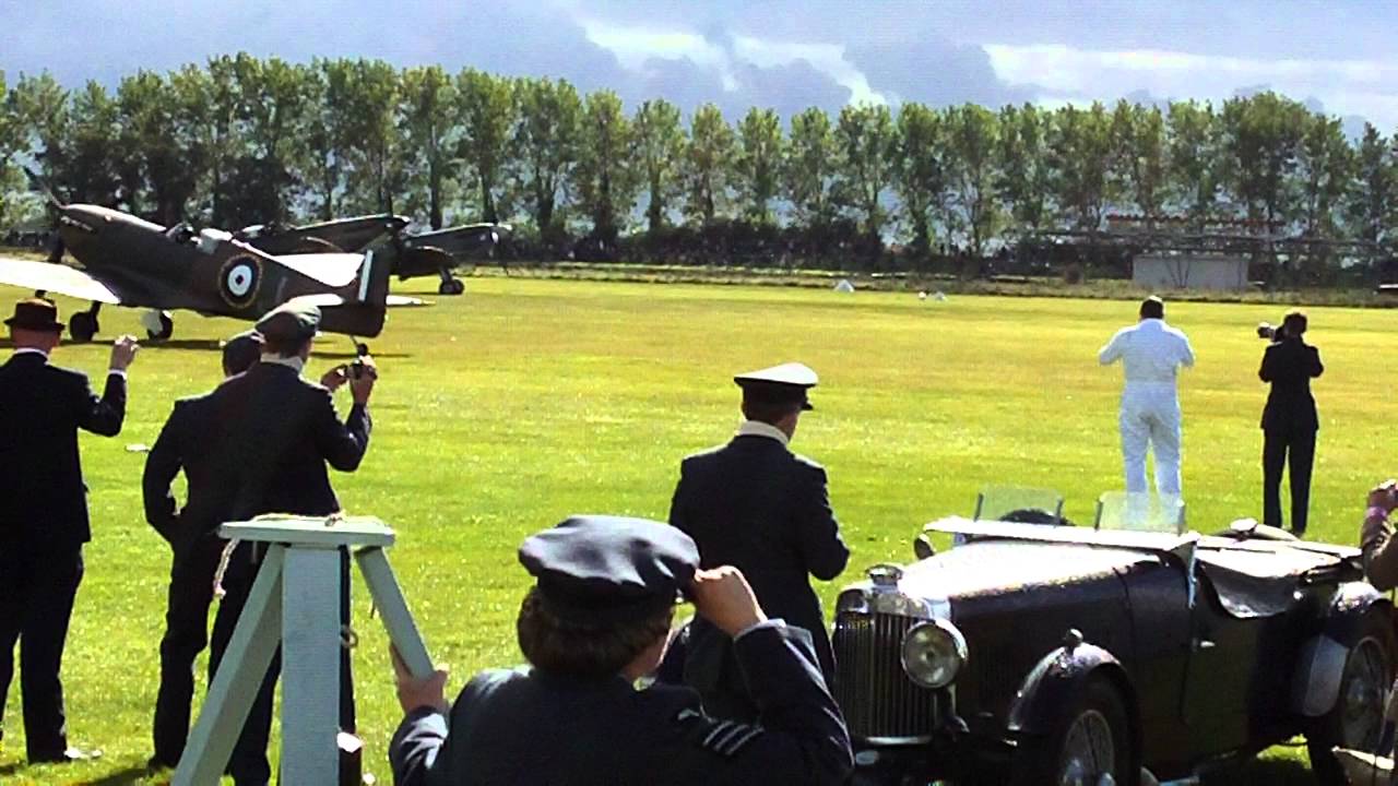 10 Spitfire Scramble - Goodwood 2011