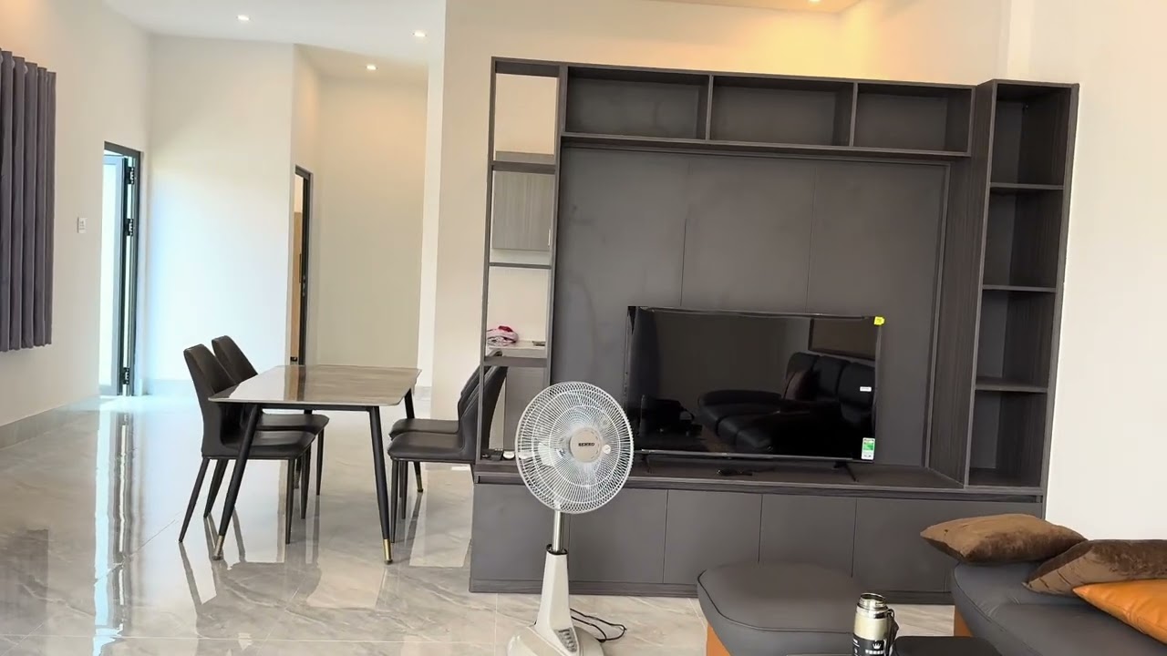 BÁN NHÀ VƯỜN NGHỈ DƯỠNG PHƯỜNG PHÚ TÂN 300M2 GIÁ 2 TỶ 350