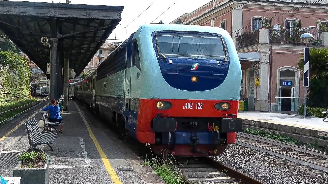 Trains at S.Margherita L.-Portofino Station (4K) 11-09-25