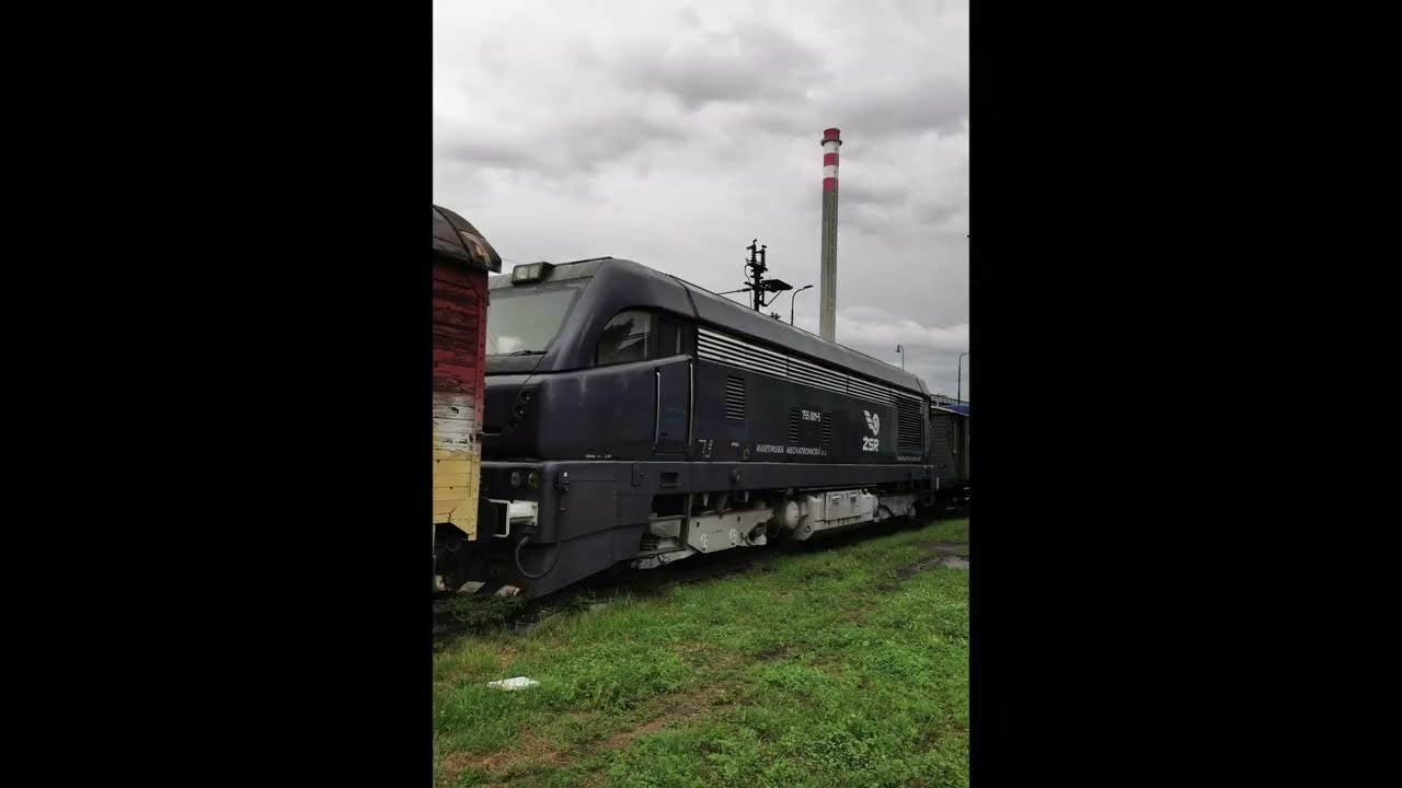 A prototype train locomotive, awaiting its fate   755 001 - 5