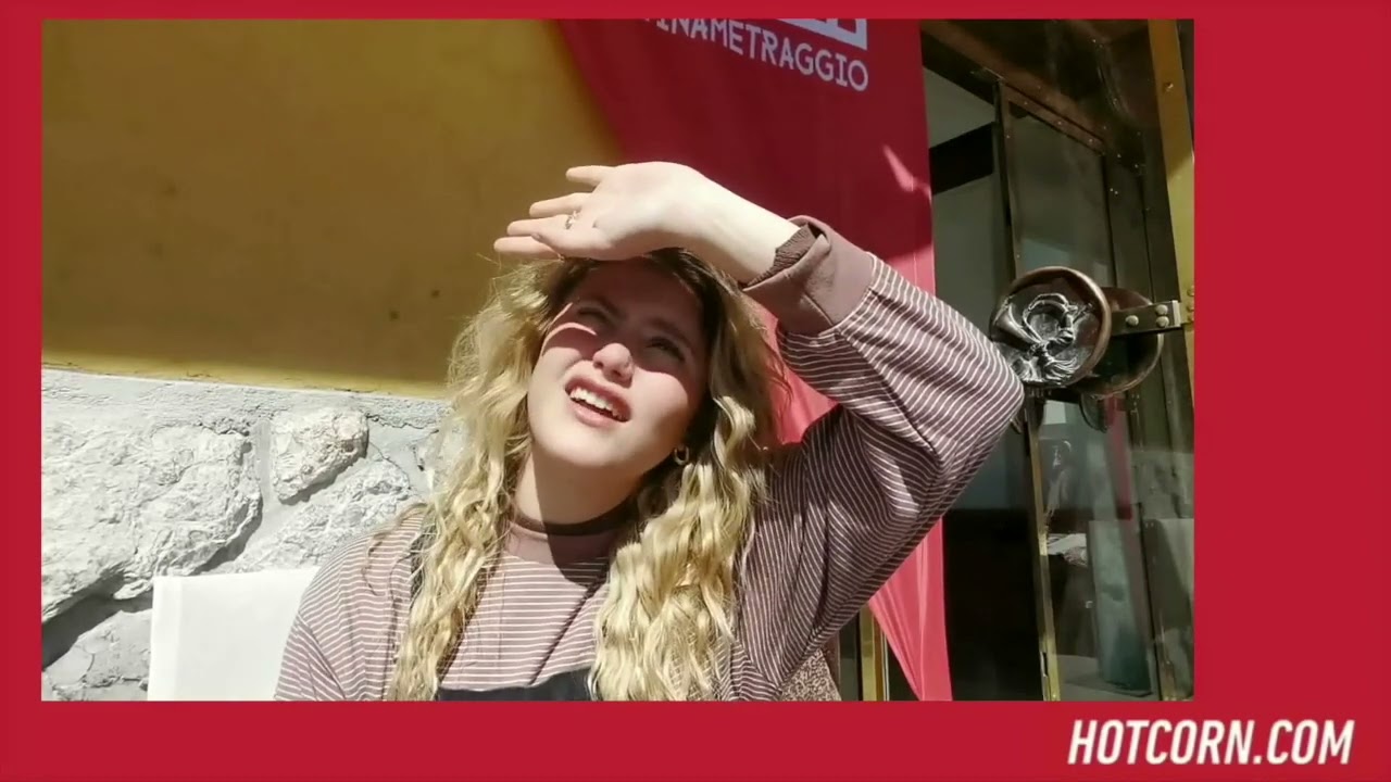 JENNY DE NUCCI | Intervista al Cortinametraggio 2022 | HOT CORN
