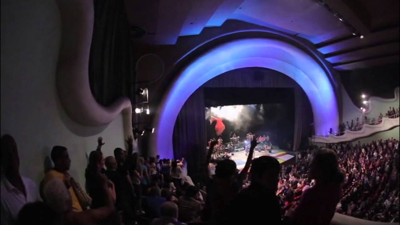 Descemer Bueno & Jorge Villamizar - Todo lo que quieres es bailar (En vivo)