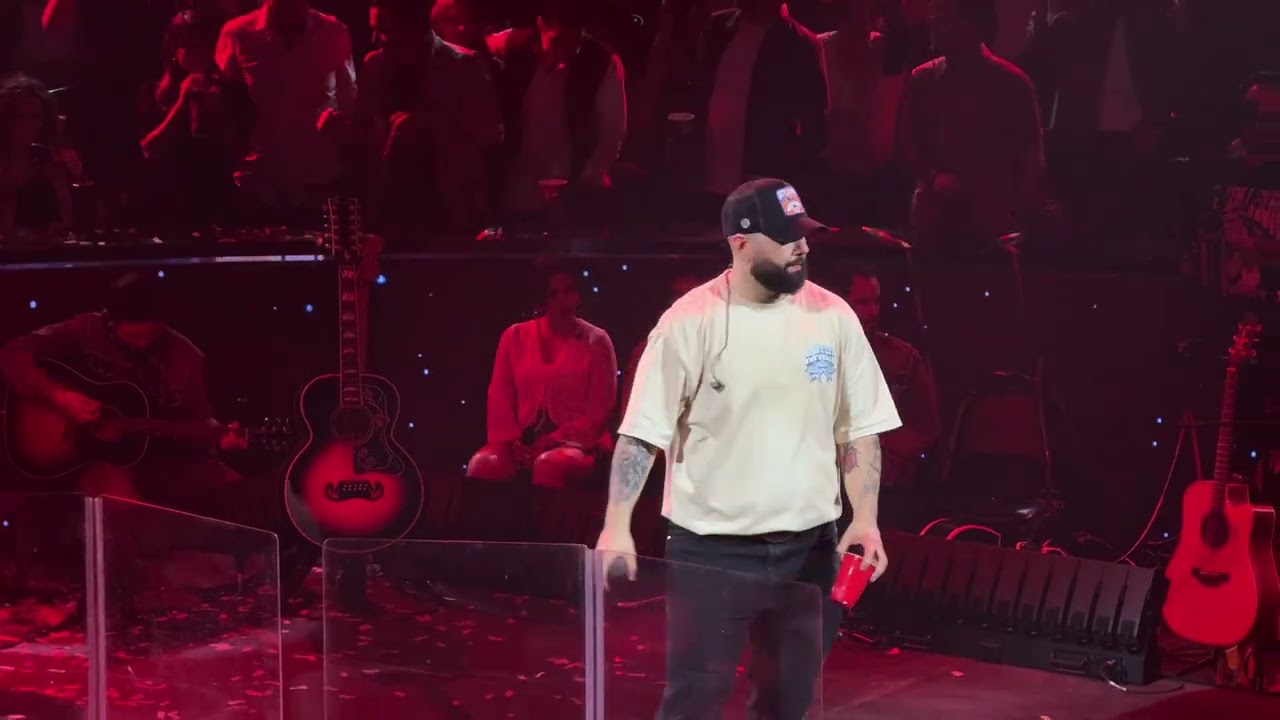 Otra Como Tú - Carín León en vivo Domo Care Monterrey 30 Mayo 2025