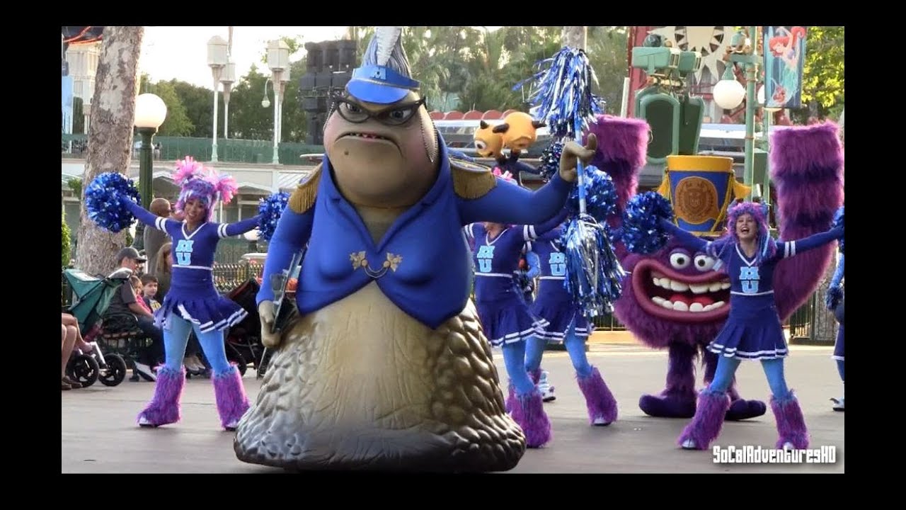 [HD] Monsters University Parade - Pixar Play Parade - Disney California Adventure