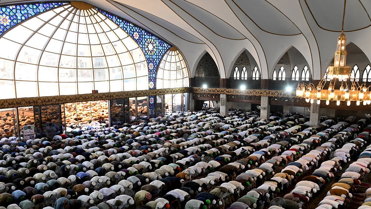 Eid al-Fitr Celebrations Around the World
