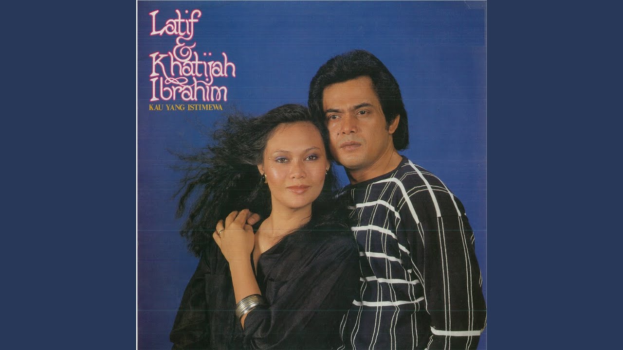 Sedang Cinta Mekar Bersemi