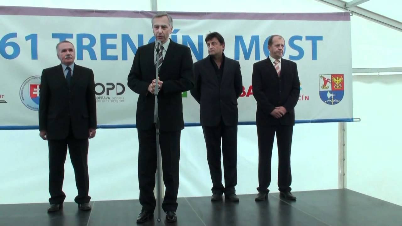 Minister dopravy odštartoval výstavbu trenčianskeho mostu