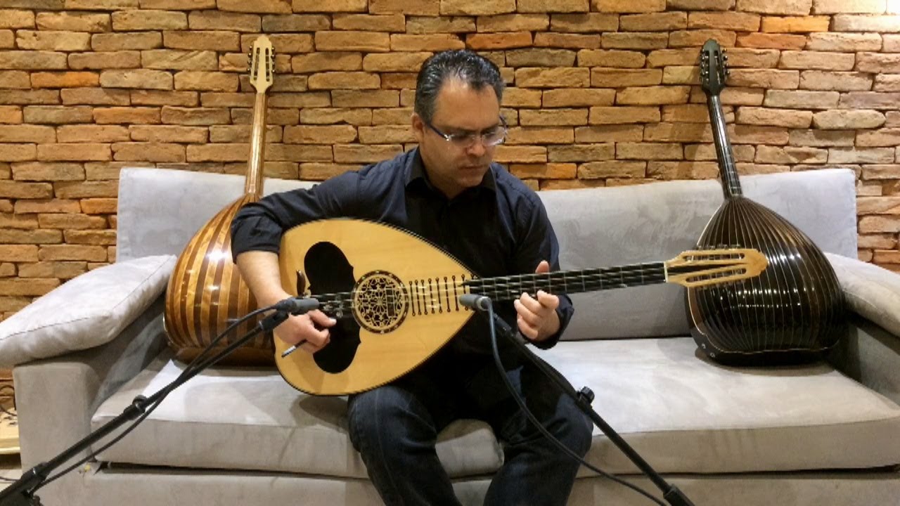3 Cretan lutes (Presentation)