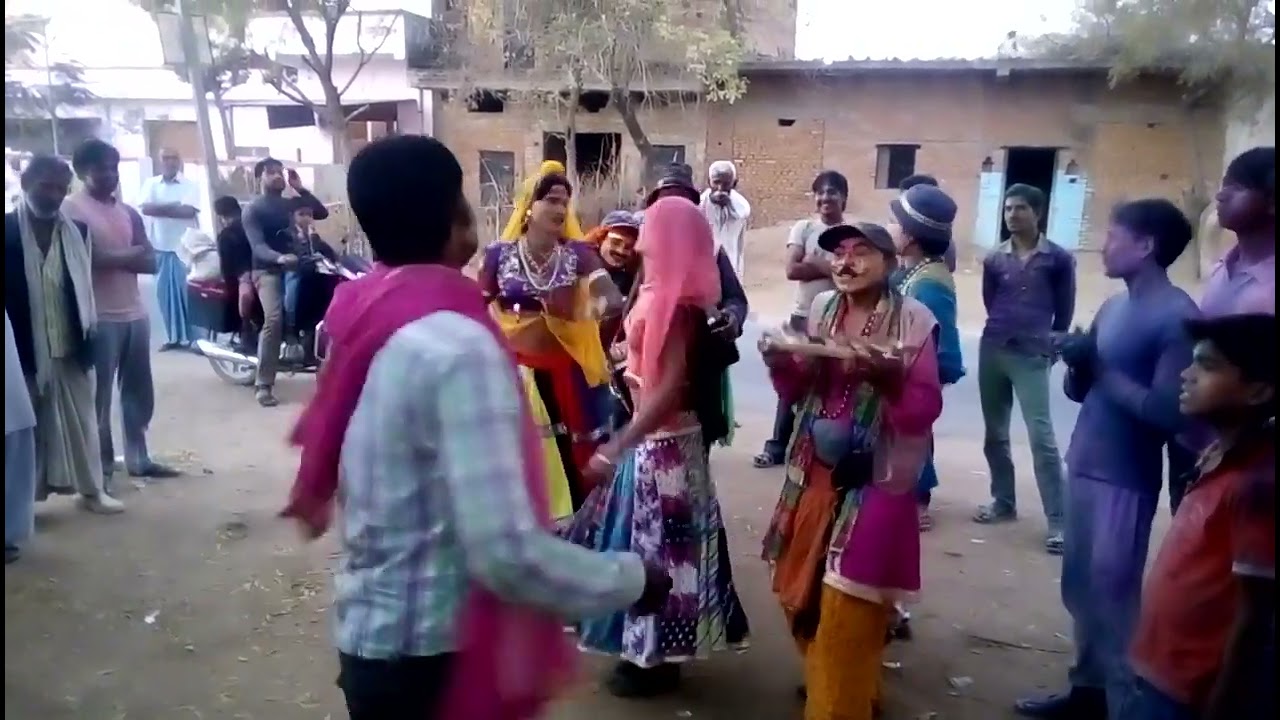 #desibahrupiya  #Bundelibahrupiyaparty #bahrupiyaparty