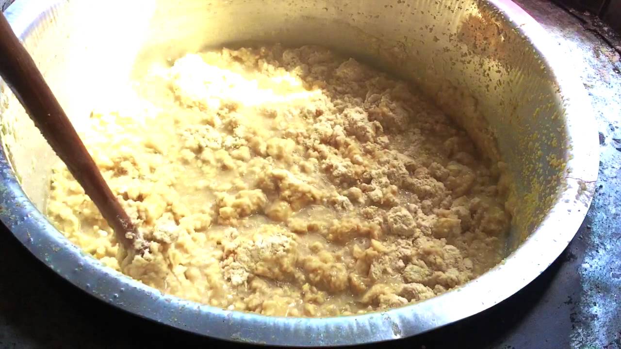 Making Ugali - A Kenyan Dish of Choice!