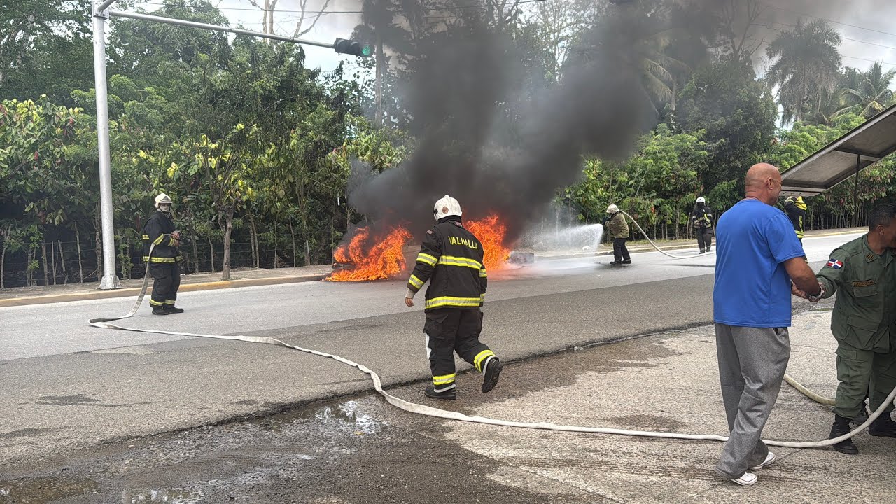 Miren lo que pasó frente ala sirena en San Francisco de Macorís ahora mismo 