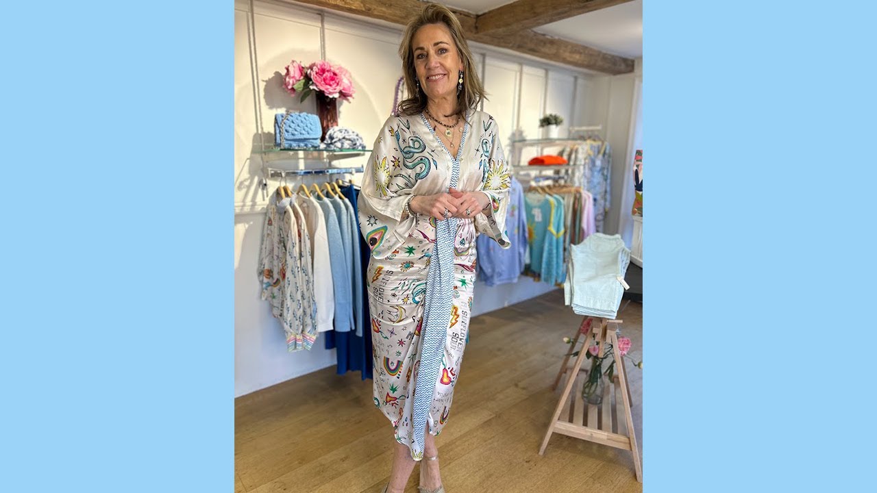 'Helen from The Shop' | ME369!
